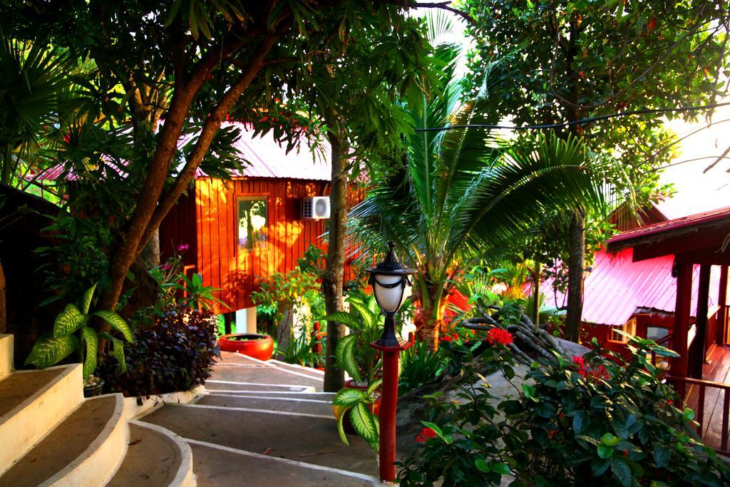 Malibu Bungalows Sihanoukville Exterior foto